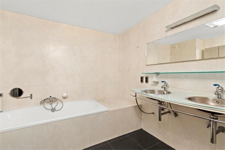 Luxury Penthouse In The Center Of T101 *